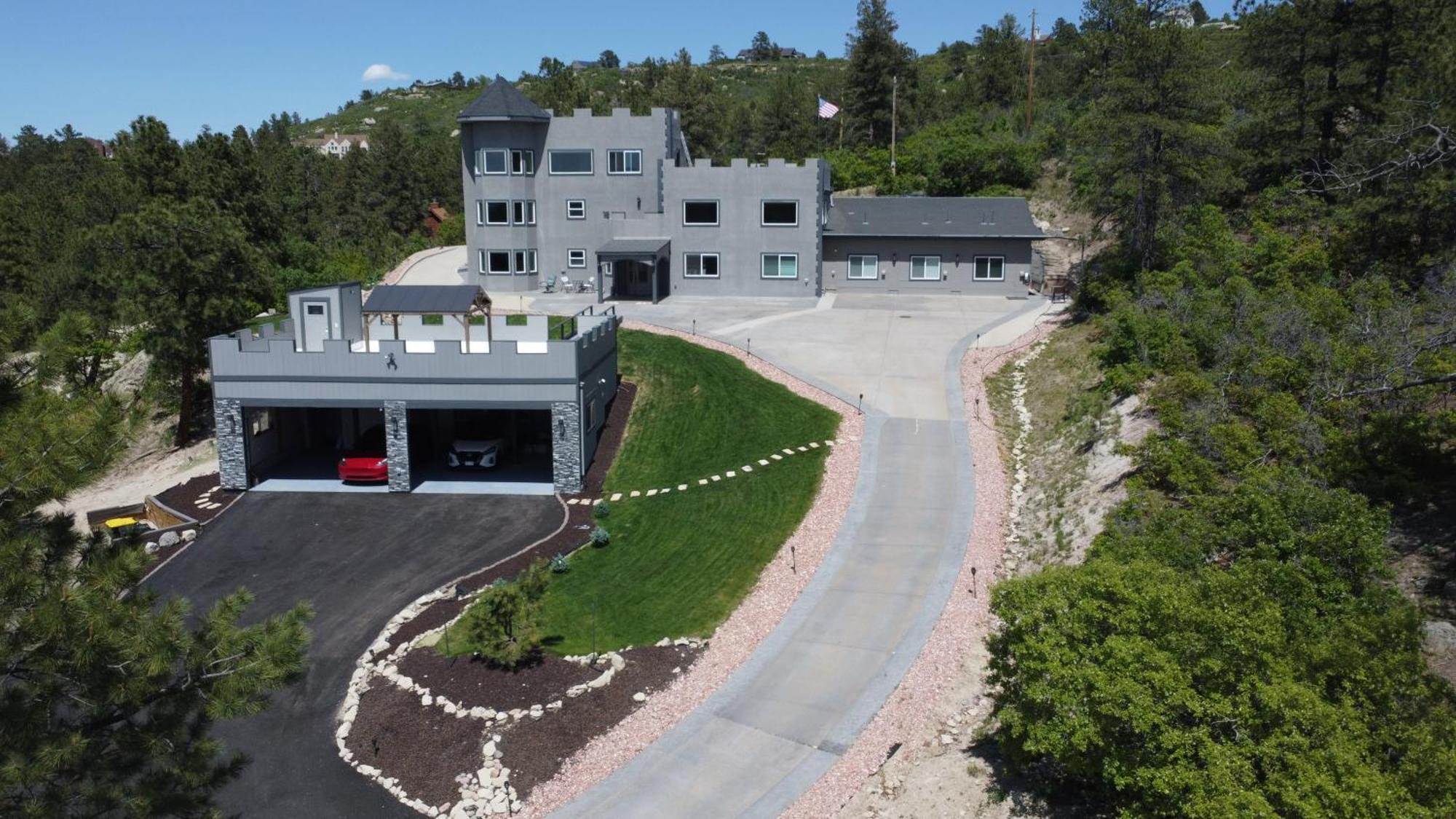Castle In The Pines Aparthotel Касъл Рок Екстериор снимка